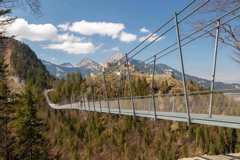 highline179 mit Burg Ehrenberg & Schlosskopf